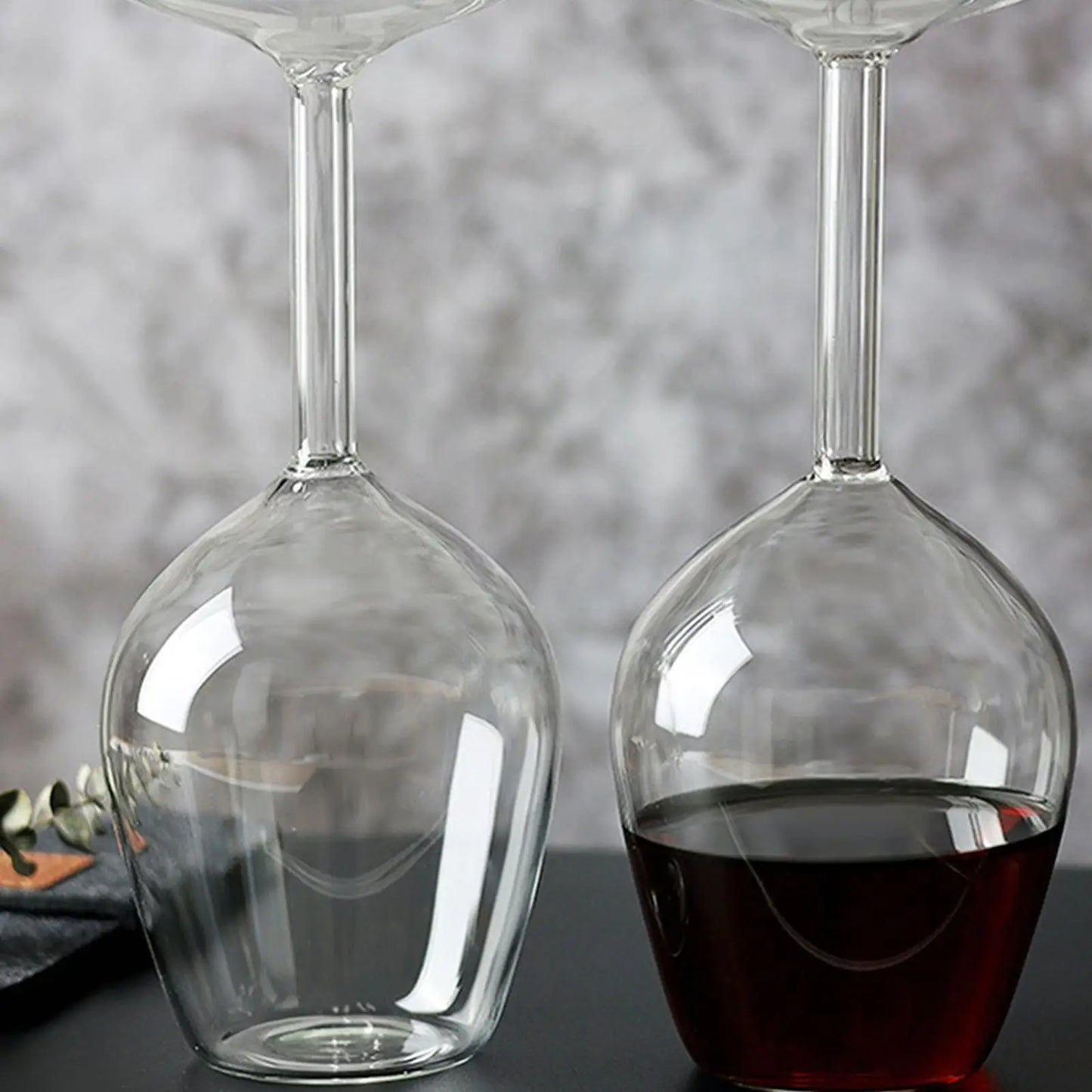 Upside down Wine Glass Red Wine Glasses Modern Glassware Cups 400ml for Hot and Cold Drinks Women Birthday Valentine's Day